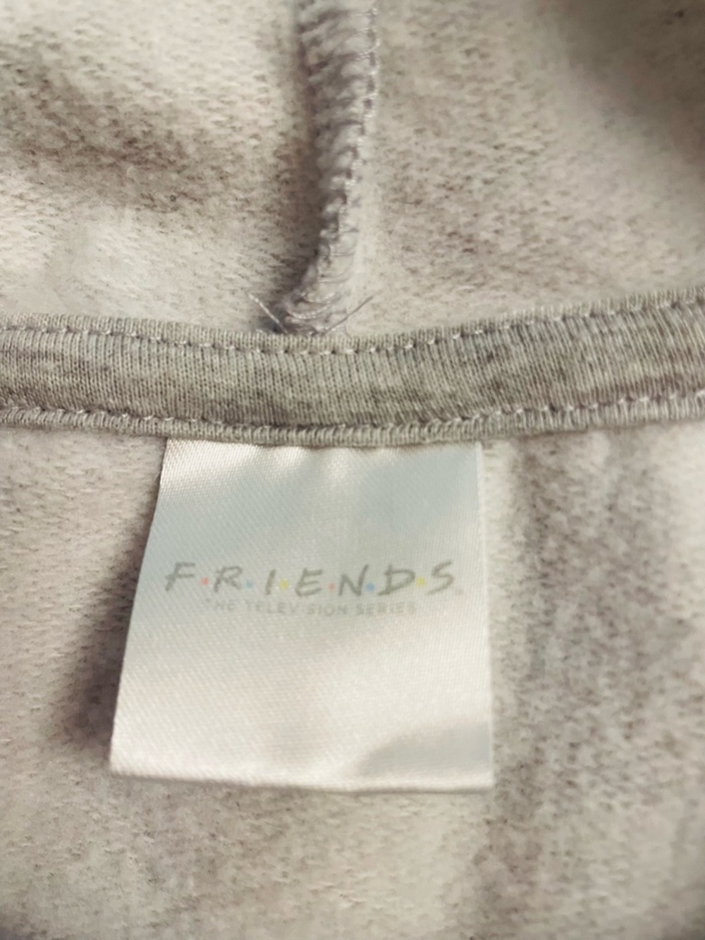 FRIENDS Vintage Retro Throwback Light Gray Hoodie with Skyline - Picture 5 of 6